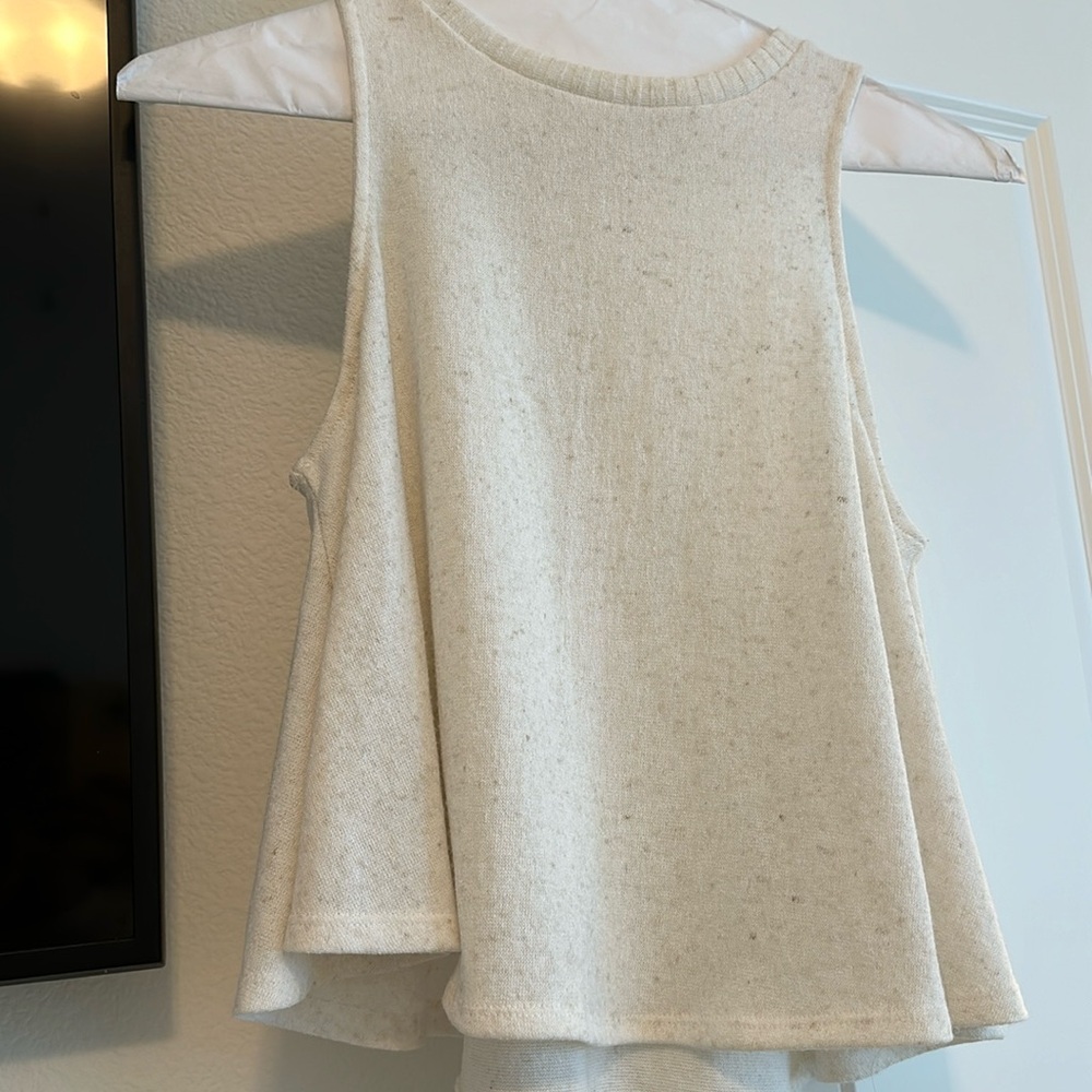 Karlie cream tank. Size small.
